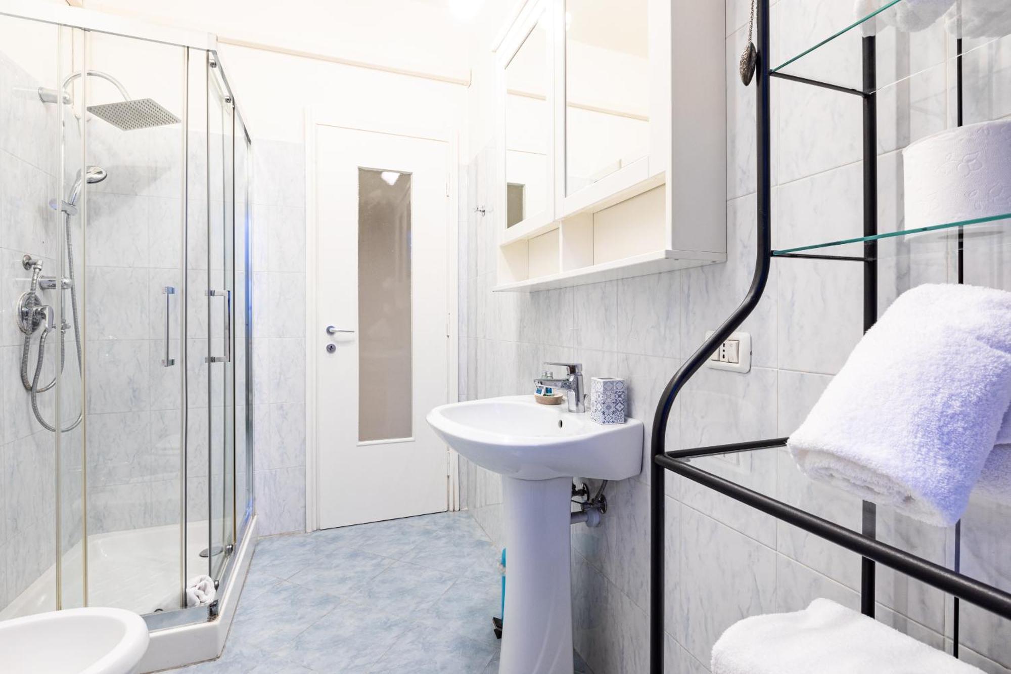 Piazza Gramsci Amazing Apartment With Balcony - Top Collection Μιλάνο Εξωτερικό φωτογραφία