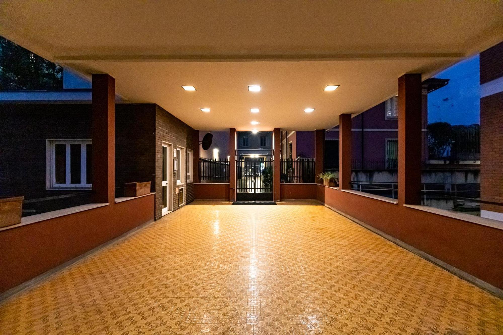 Piazza Gramsci Amazing Apartment With Balcony - Top Collection Μιλάνο Εξωτερικό φωτογραφία